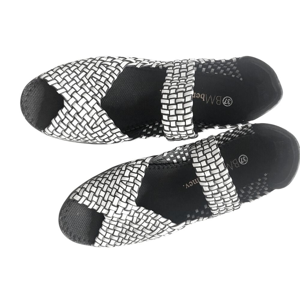 Bernie Mev Open Toe Flats Women 6/37 Gray Black White Woven Slip On Classic NWOB